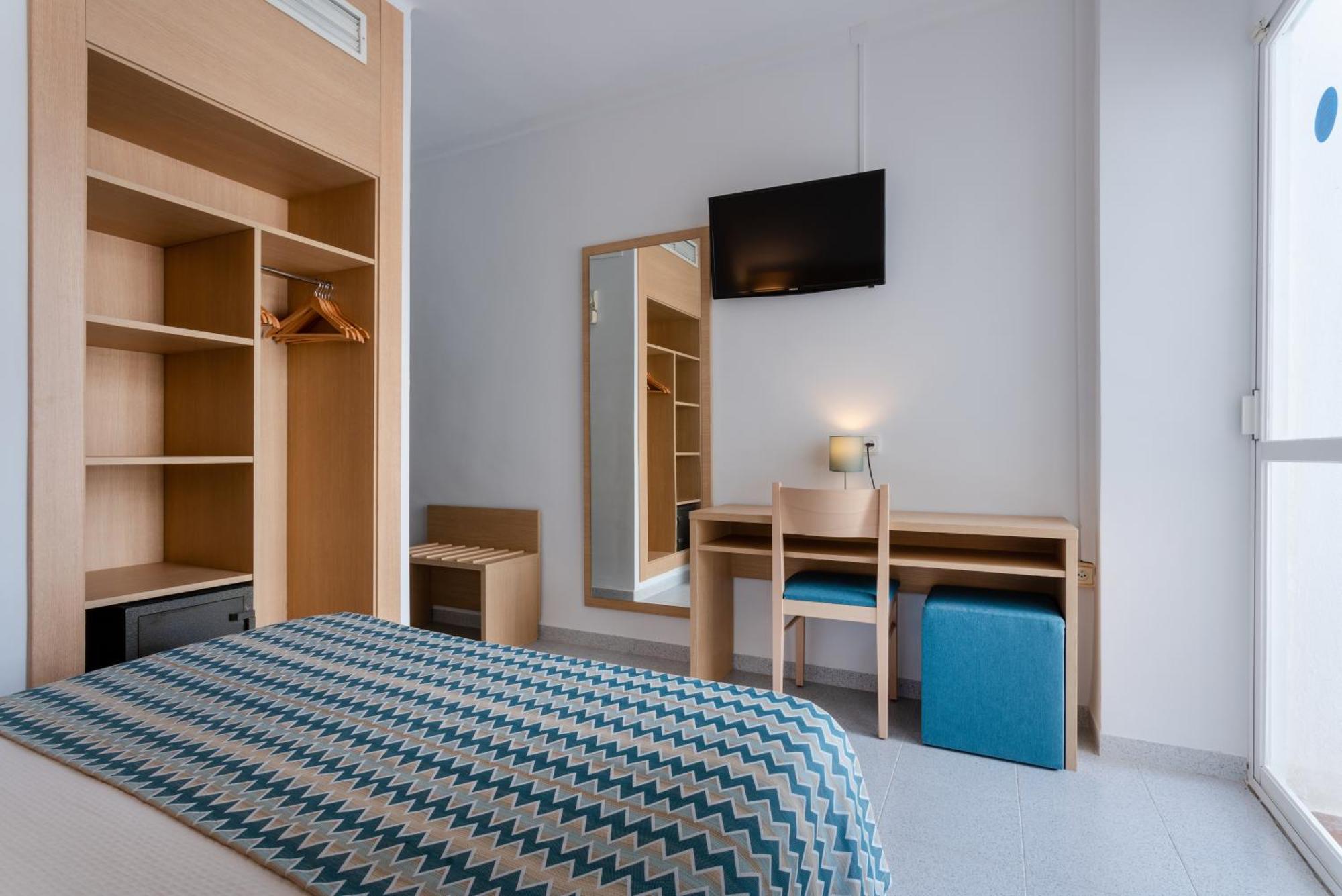 Superior Single Room